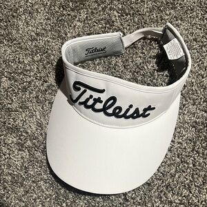 Titleist White Golf Visor with Open Top Design